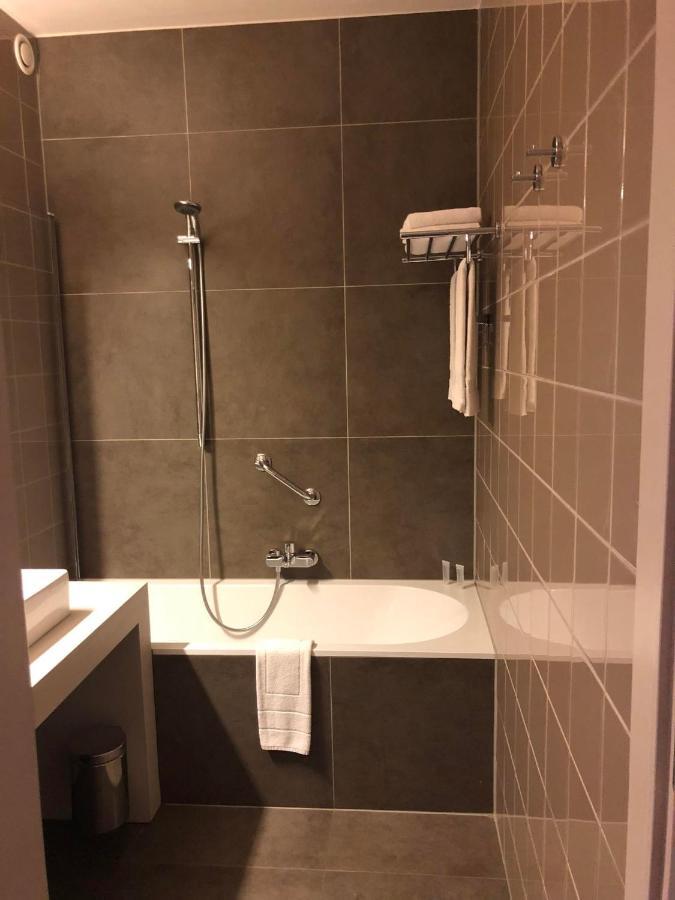 Hotel Gemeente Huis نيوبورت المظهر الخارجي الصورة