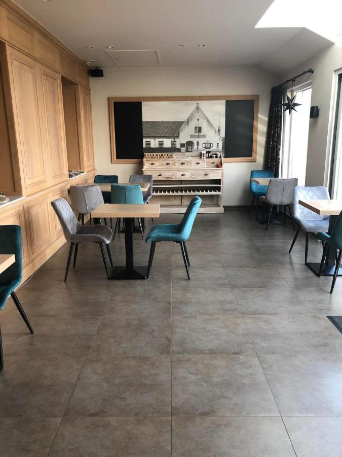 Hotel Gemeente Huis نيوبورت المظهر الخارجي الصورة